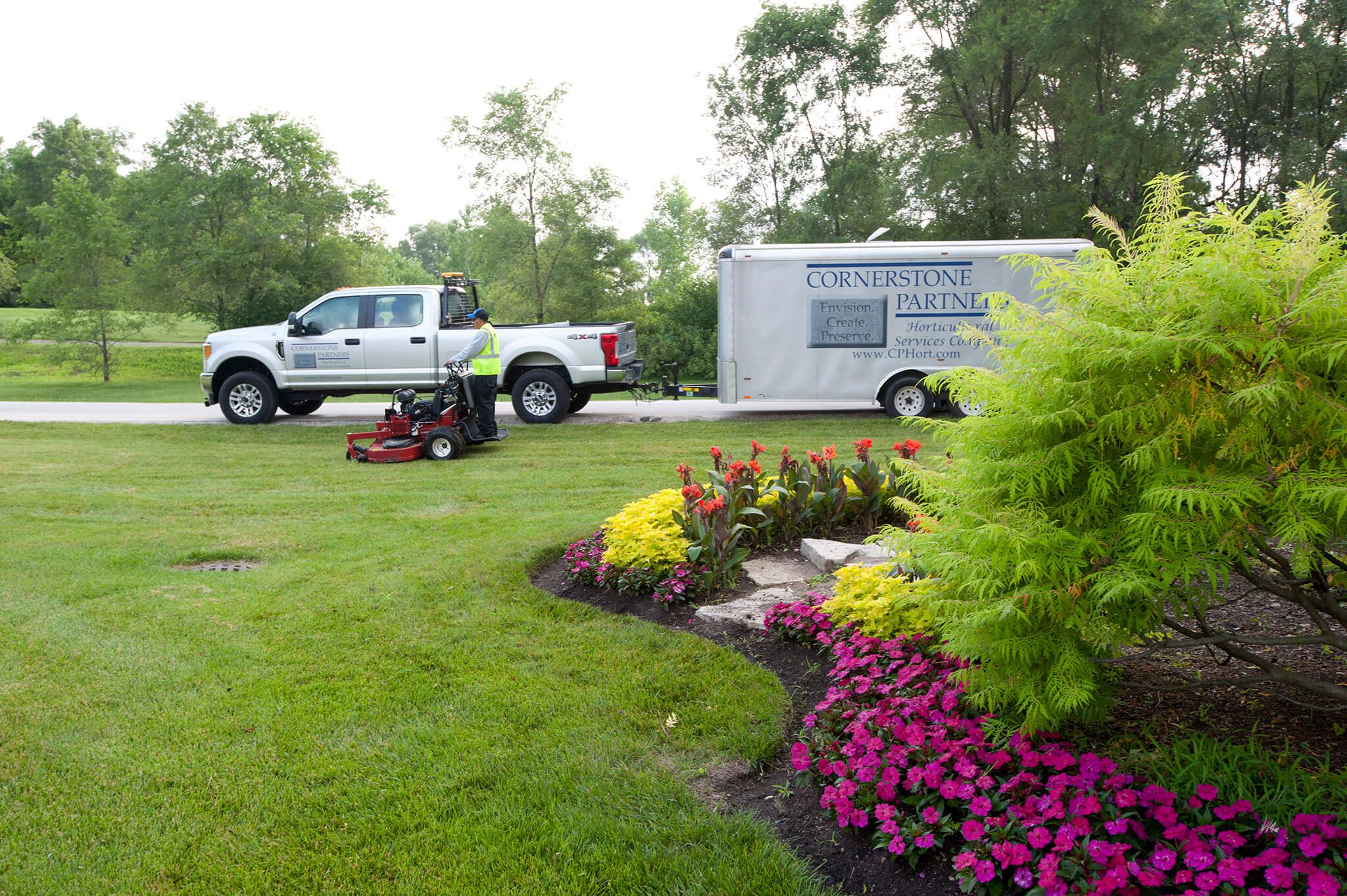 St. Charles, IL Landscaping Companies