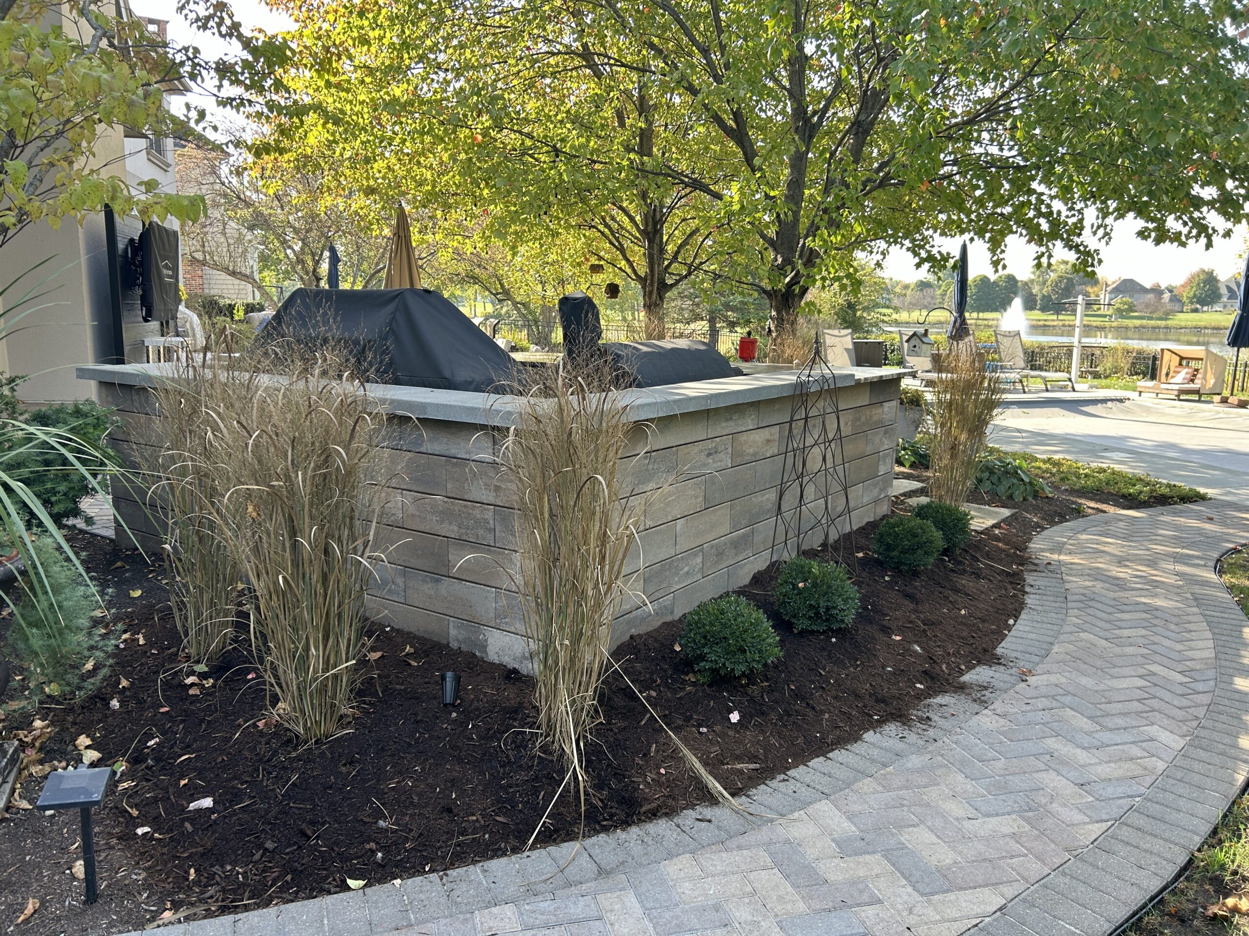 Designing Your Dream Backyard Oasis: Your Summer Retreat Awaits